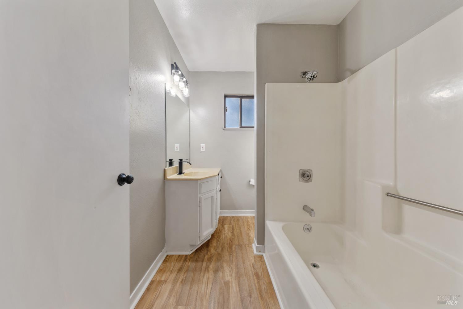 Point Reyes Station, California, 94956, United States, 3 Bedrooms Bedrooms, ,3 BathroomsBathrooms,Residential,For Sale,2002931