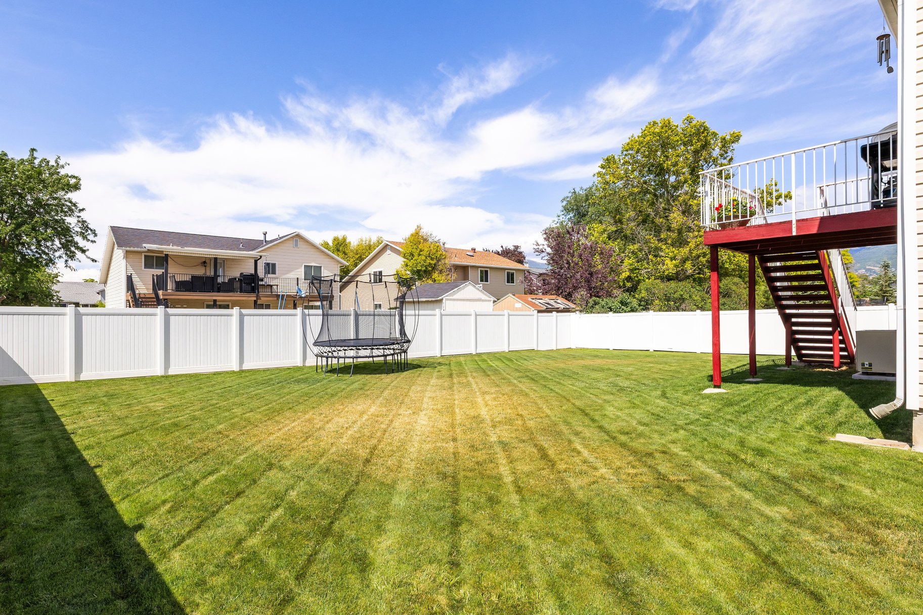  Updated 4-Bed with RV Parking, Mountain Views, and Large Fenced Backyard - 物件實景