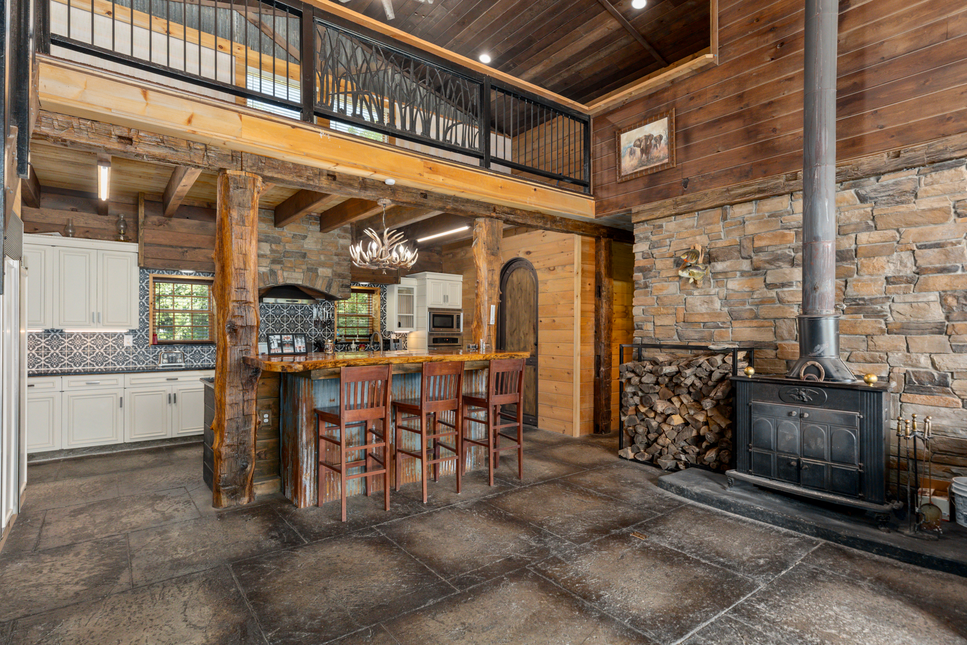 Sawyerville, Illinois, 62085, United States, 3 Bedrooms Bedrooms, ,3 BathroomsBathrooms,Residential,For Sale,1983807