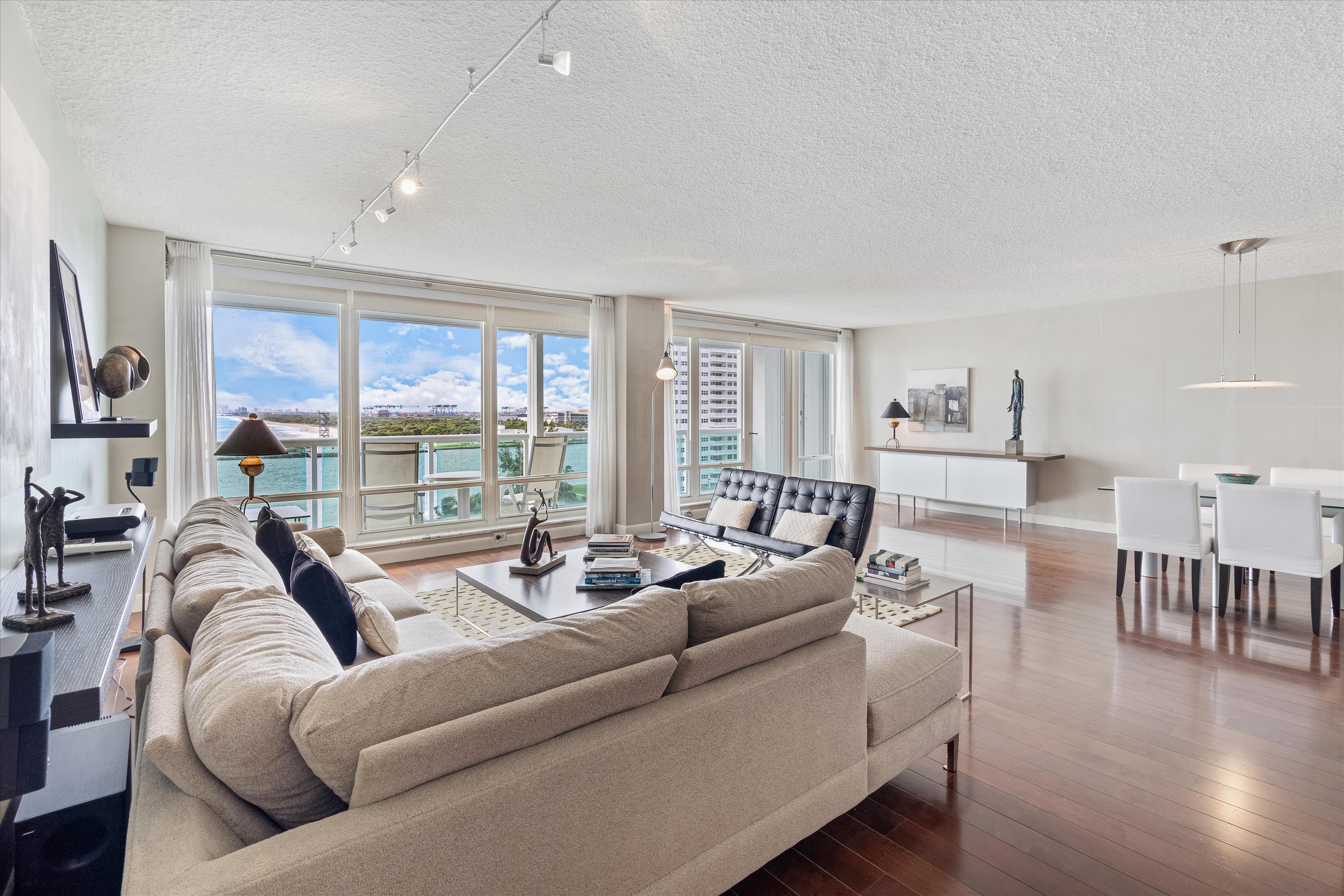  2100 S Ocean Ln, Fort Lauderdale, FL, 33316 - 物件實景