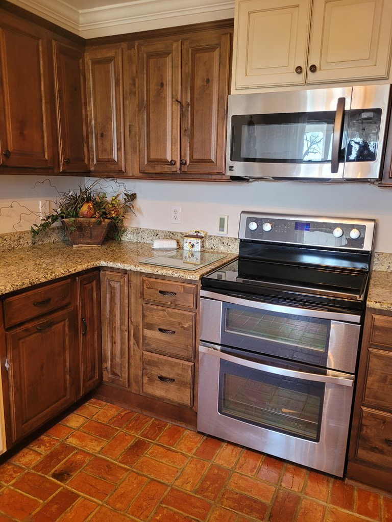 Drakes Branch, Virginia, 23937, United States, 4 Bedrooms Bedrooms, ,3 BathroomsBathrooms,Residential,For Sale,1982954