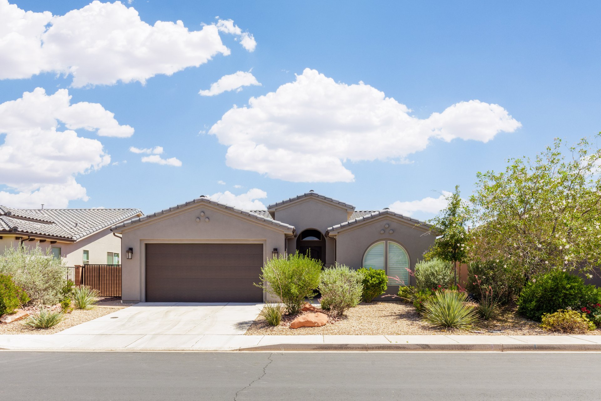 Green Jade Dr, Washington, UT 84780