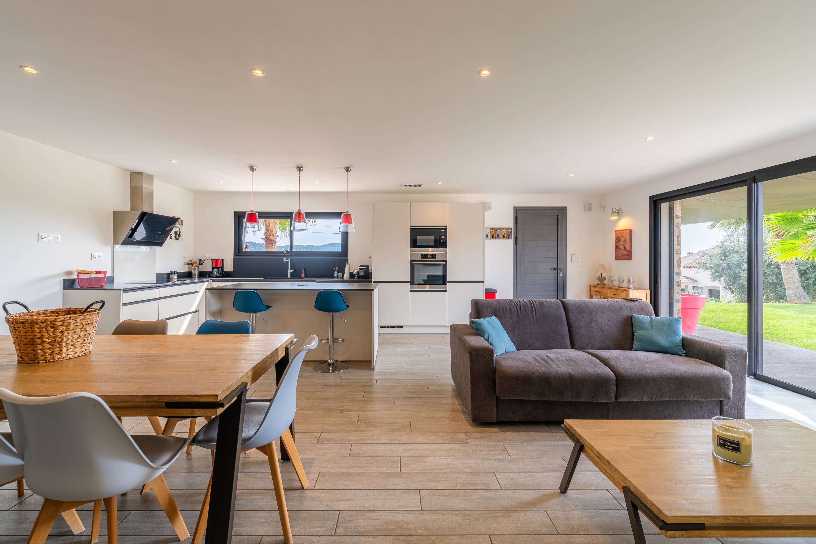  La Cadière-d’Azur – Contemporary Villa with Sea View, Infinity Pool and Mini Go… - 物件實景