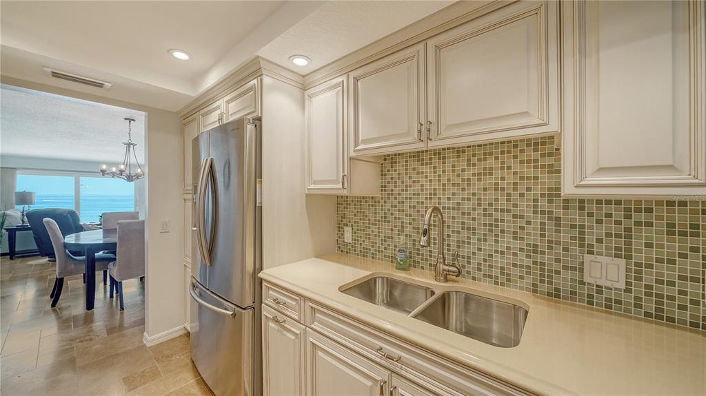 Sarasota, Florida, 34242, United States, 2 Bedrooms Bedrooms, ,2 BathroomsBathrooms,Residential,For Sale,1827426