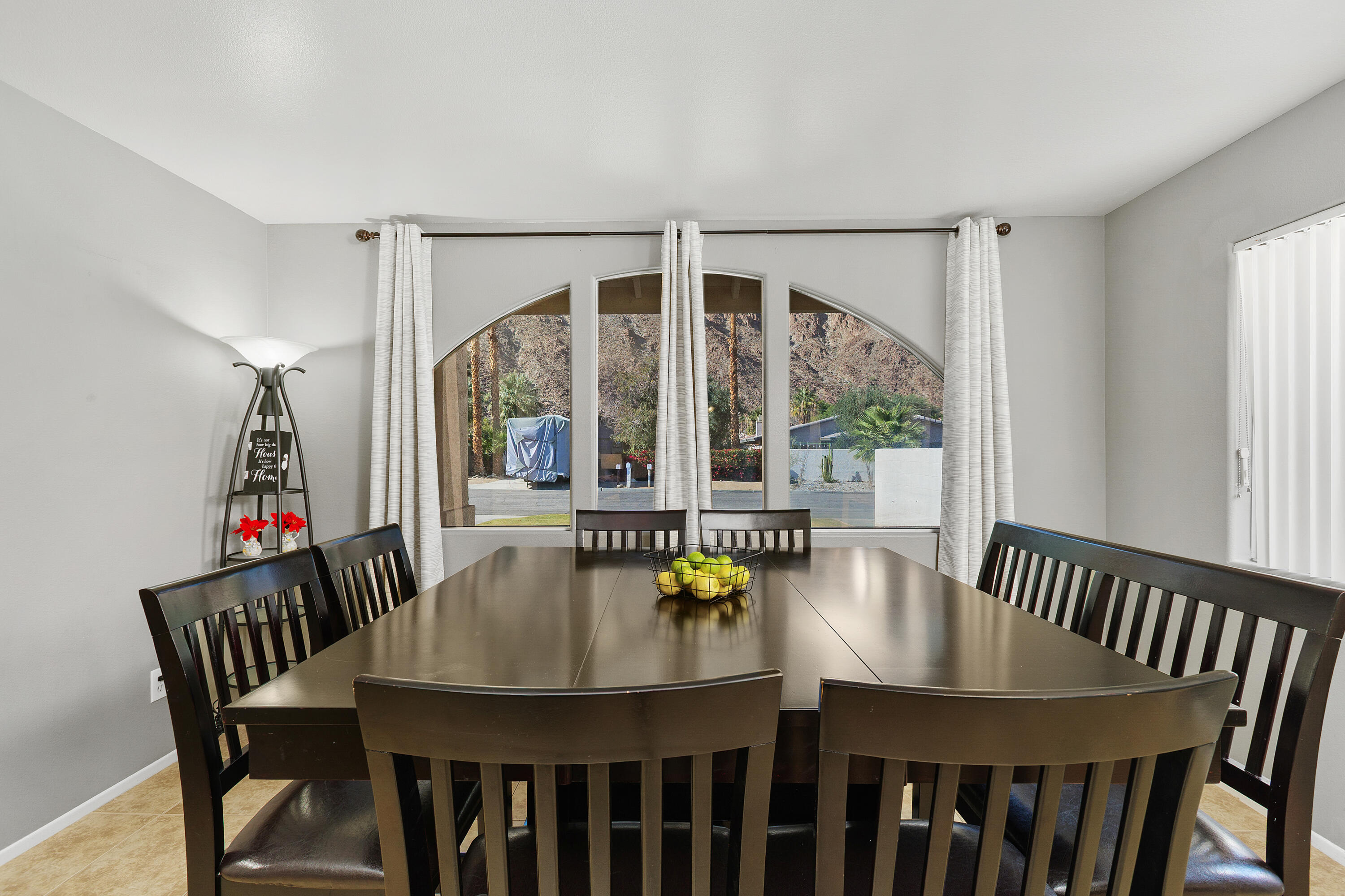 La Quinta, California, 92253, United States, 4 Bedrooms Bedrooms, ,2 BathroomsBathrooms,Residential,For Sale,2003010