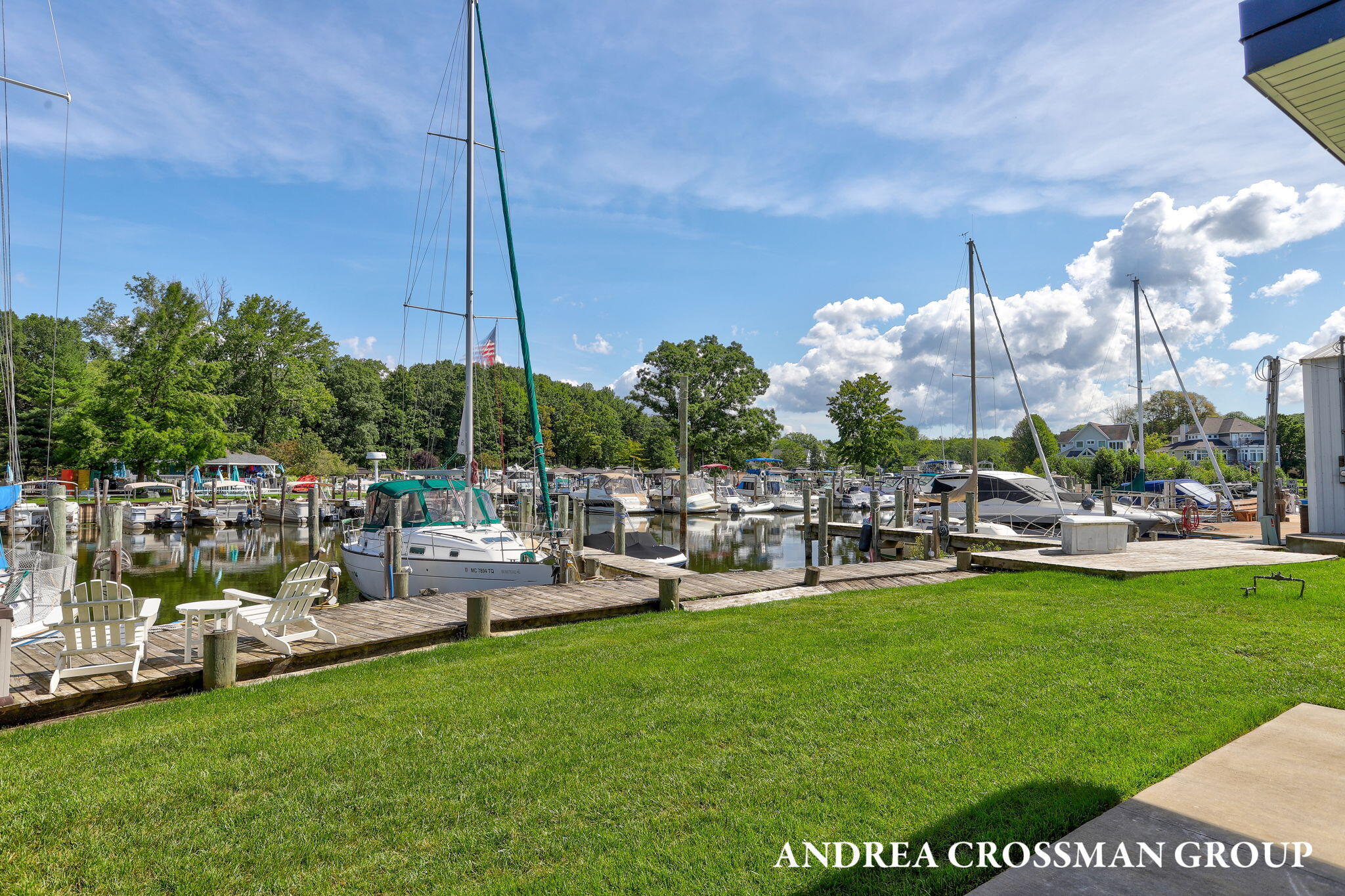 South Haven, Michigan, 49090, United States, 3 Bedrooms Bedrooms, ,3 BathroomsBathrooms,Residential,For Sale,1987512