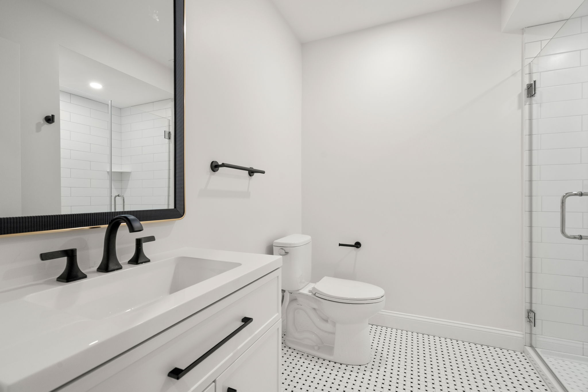  28 Pitcher Avenue, Medford, MA, 02155 - 物件實景