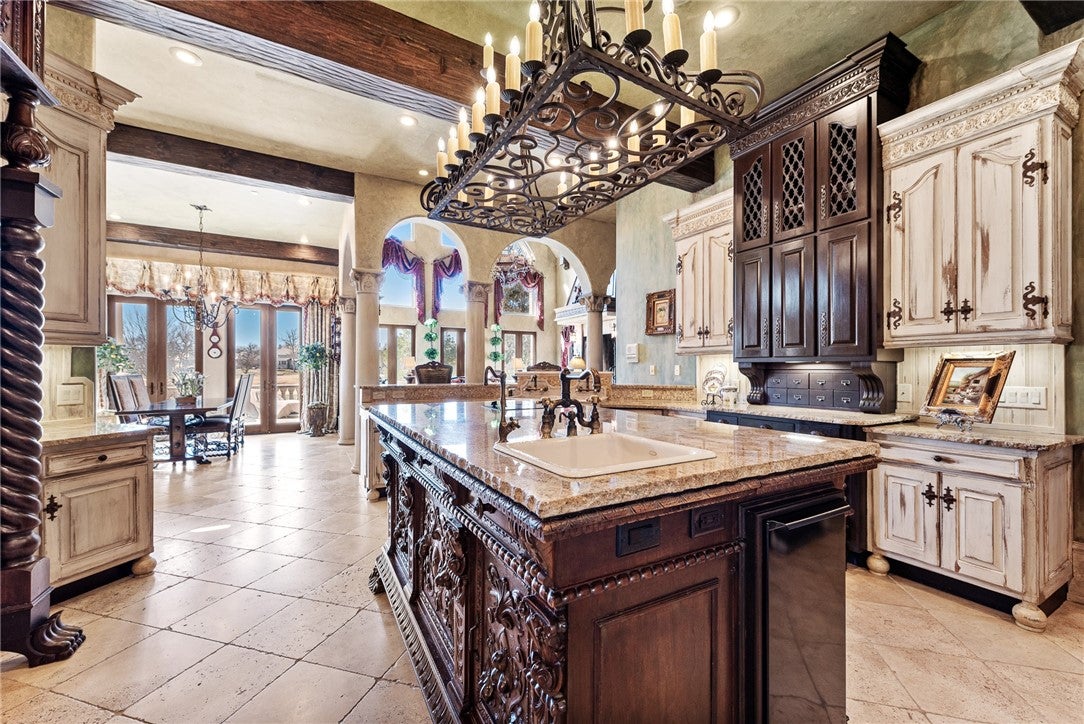 Rogers, Arkansas, 72758, United States, 5 Bedrooms Bedrooms, ,9 BathroomsBathrooms,Residential,For Sale,2003084