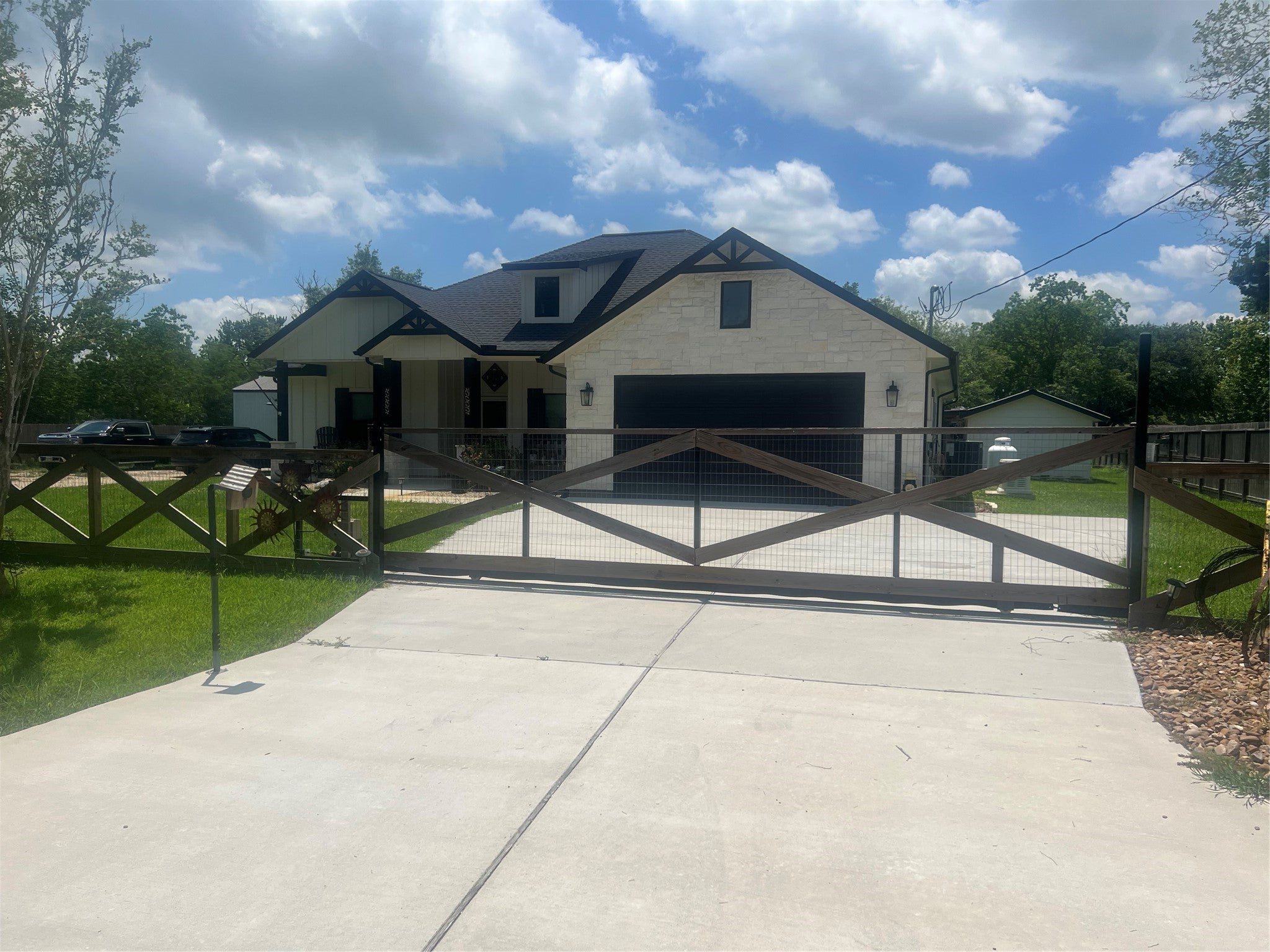 Avenue L , Santa Fe, TX 77510 #1