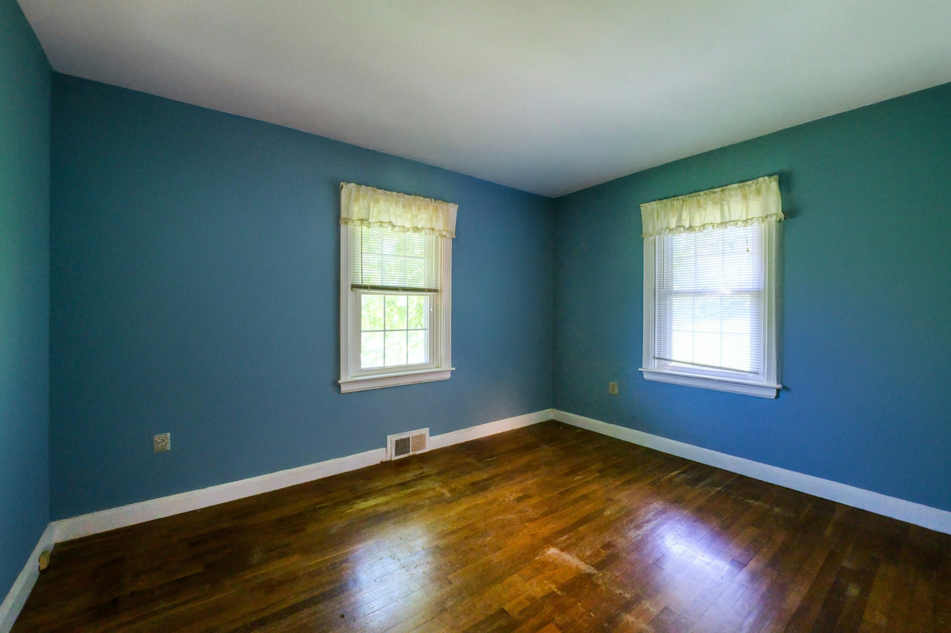  35339 Appalachian Trail Road, Round Hill, VA 20141 - 物件實景
