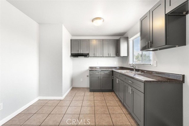 Los Angeles, California, 90002, United States, 3 Bedrooms Bedrooms, ,Residential,For Sale,1944893