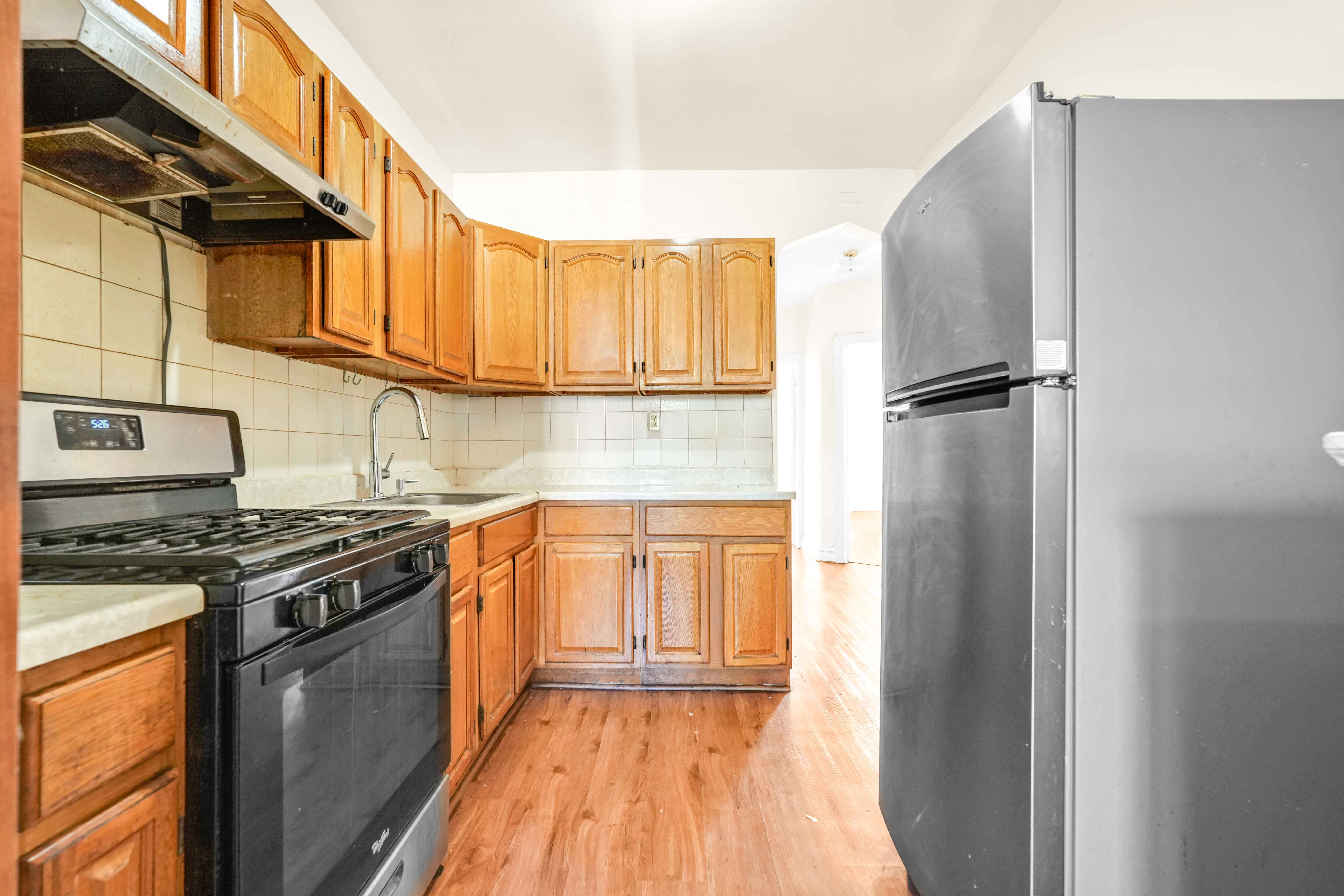  252 E 45th Street, Brooklyn, NY, 11203 - 物件實景