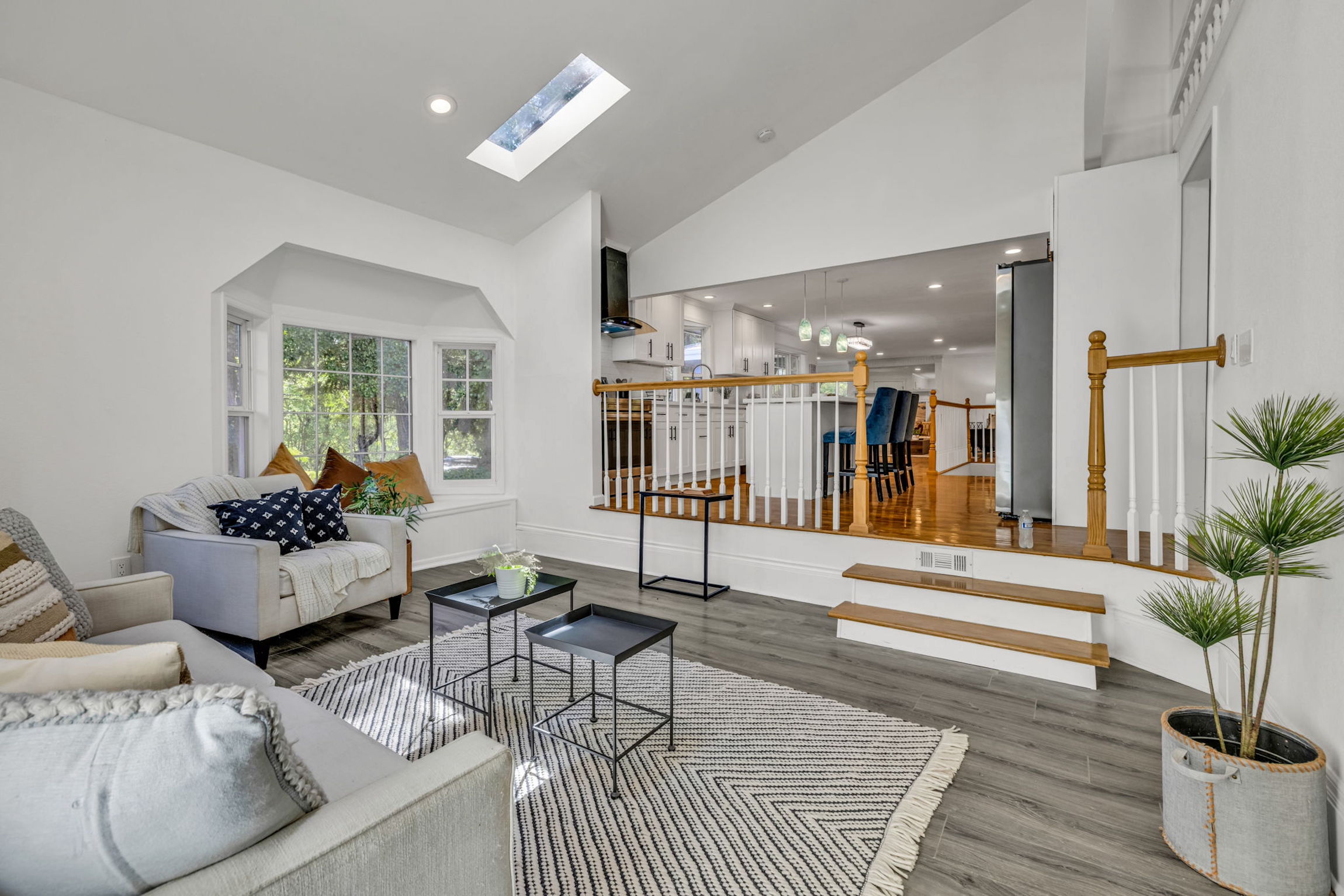  Multi-Generational Living in the Highlands - 物件實景