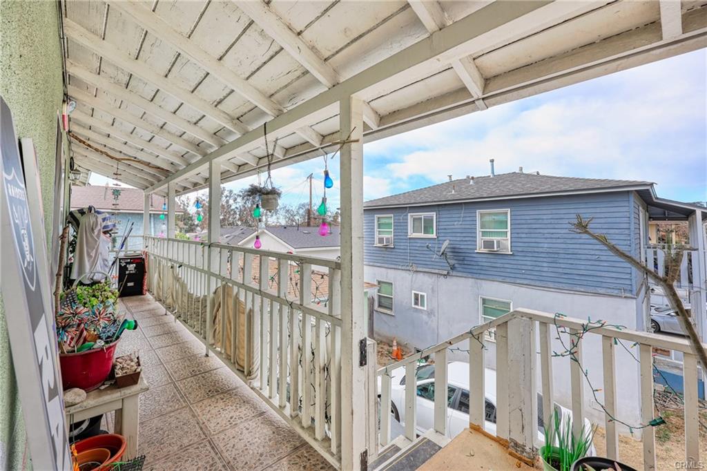 Montebello, California, 90640, United States, 2 Bedrooms Bedrooms, ,Residential,For Sale,1927827