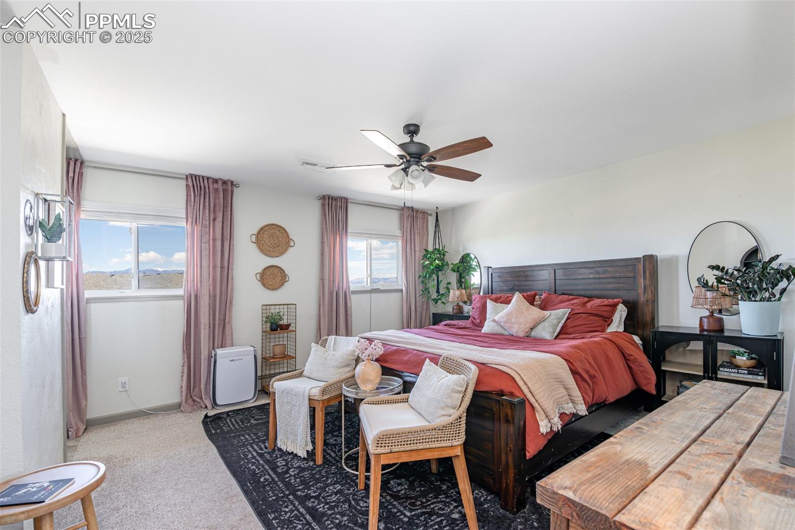 Colorado Springs, Colorado, 80925, United States, 6 Bedrooms Bedrooms, ,Residential,For Sale,1977533