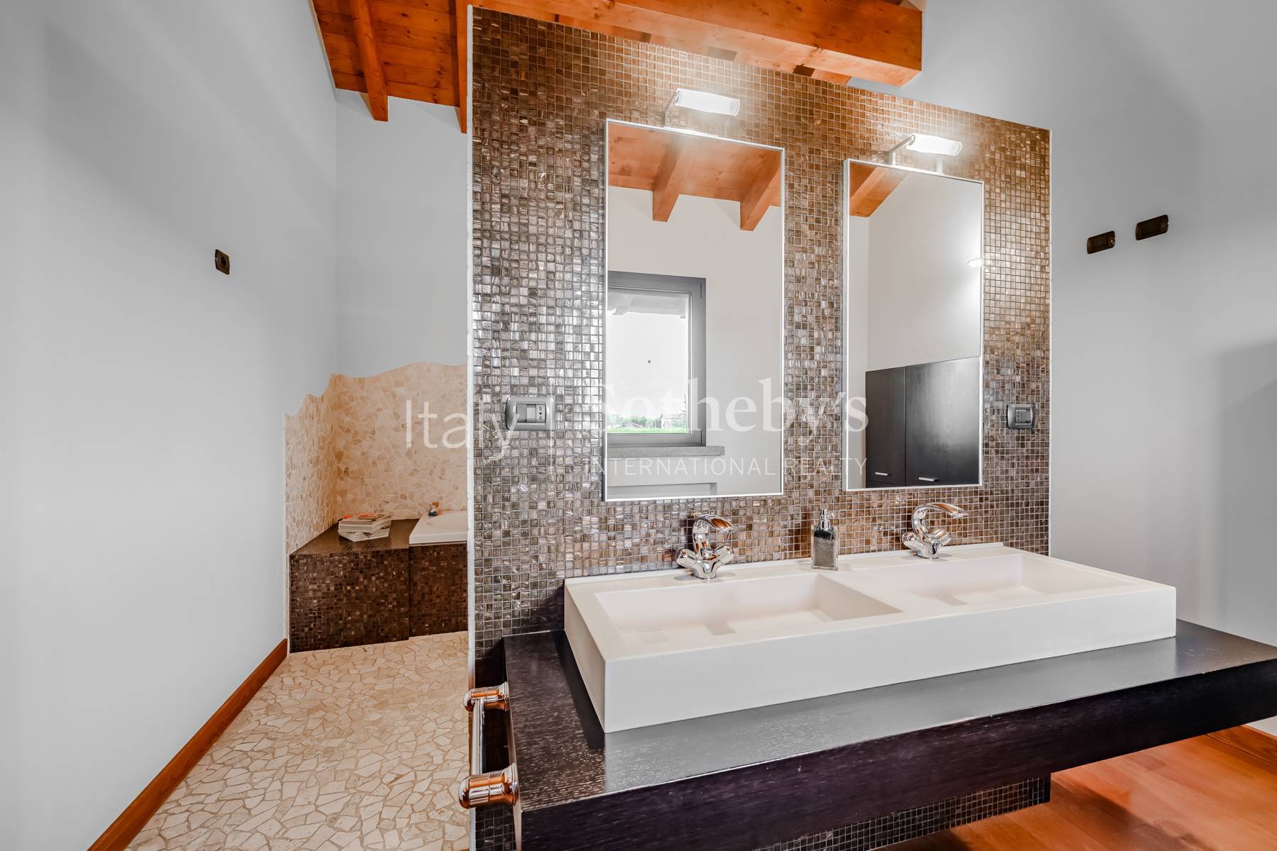  Modern villa with swimming pool near Lake Maggiore - 物件實景