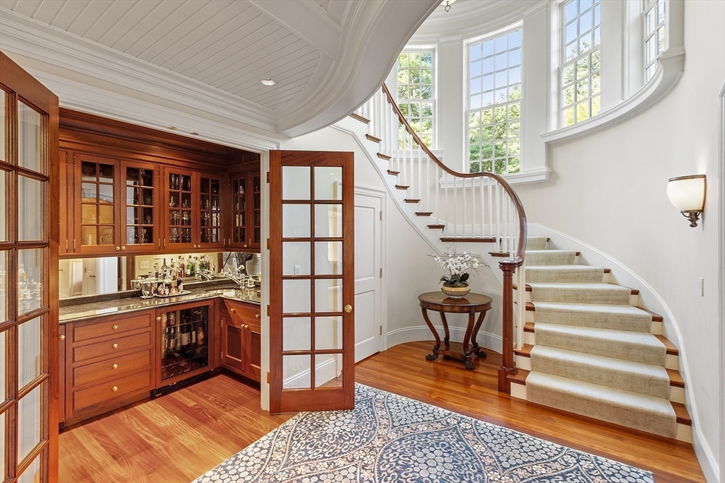 Concord, Massachusetts, 01742, United States, 5 Bedrooms Bedrooms, ,8 BathroomsBathrooms,Residential,For Sale,1932676