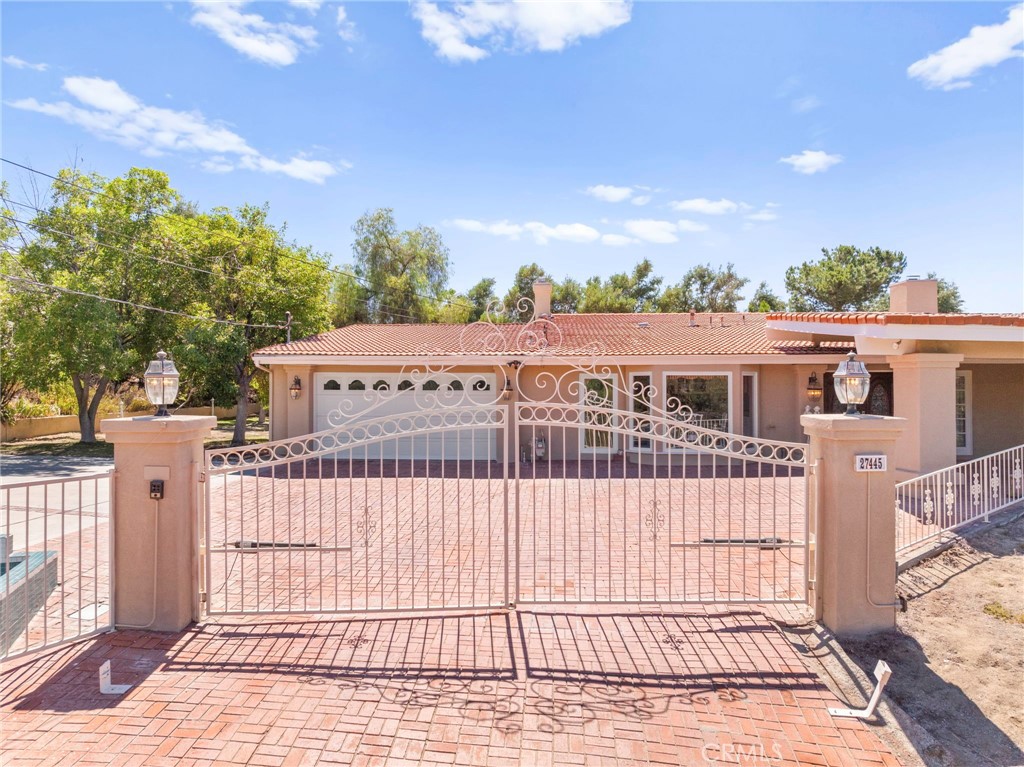 Hemet, California, 92544, United States, 5 Bedrooms Bedrooms, ,4 BathroomsBathrooms,Residential,For Sale,1896645