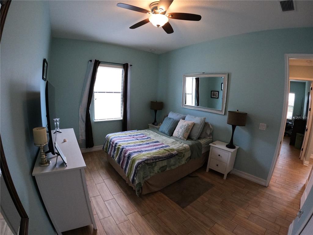 Sarasota, Florida, 34243, United States, 4 Bedrooms Bedrooms, ,3 BathroomsBathrooms,Residential,For Sale,1874918