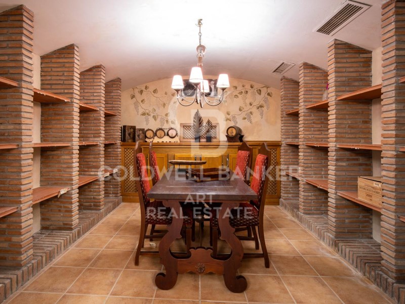 Marbella, Andalusia, ES, 5 Bedrooms Bedrooms, ,5 BathroomsBathrooms,Residential,For Sale,1918822