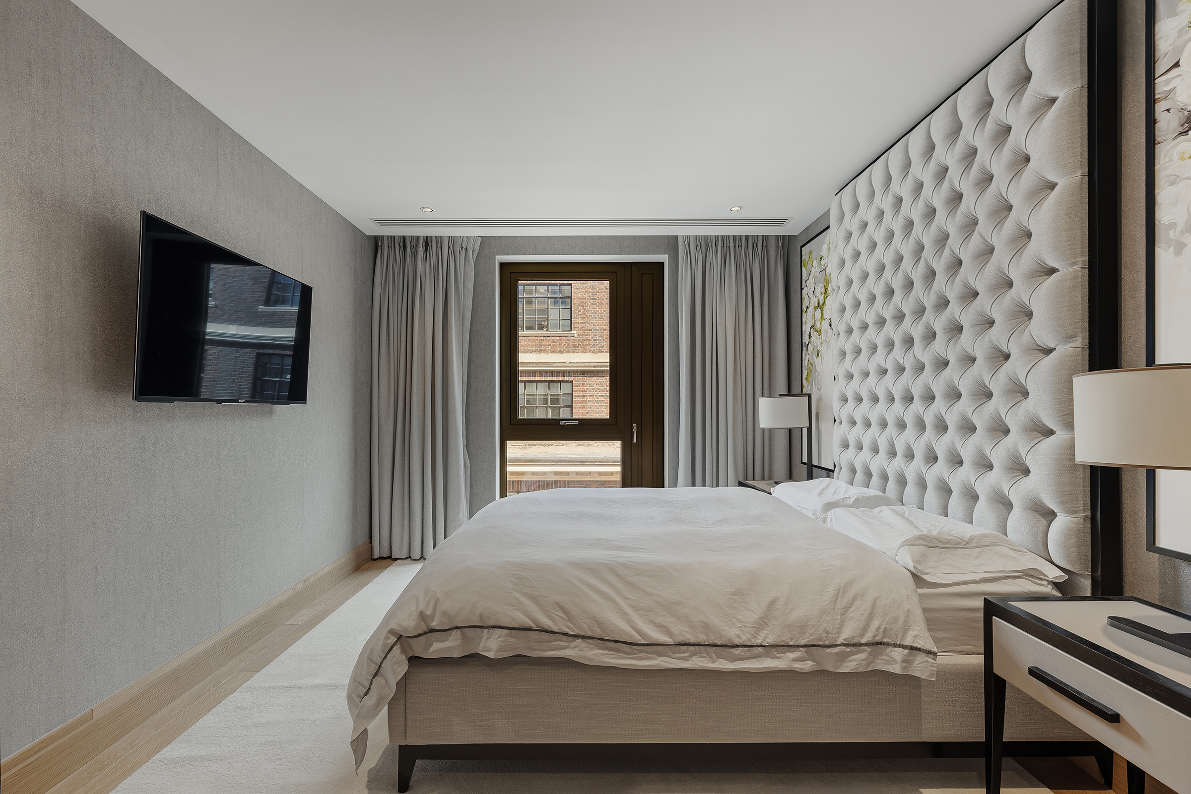  A Three-Bedroom Lateral Apartment at Cleland House - 物件實景