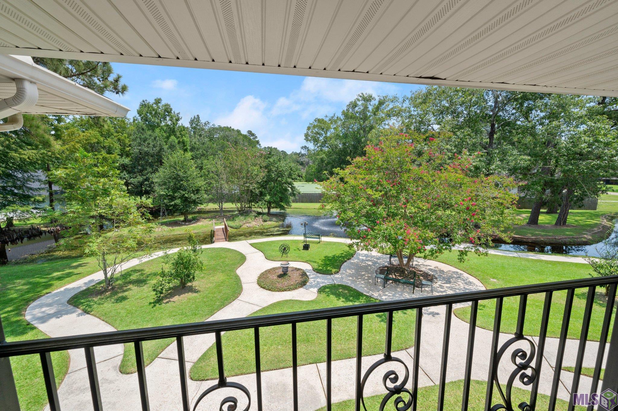 Baton Rouge, Louisiana, 70818, United States, 5 Bedrooms Bedrooms, ,4 BathroomsBathrooms,Residential,For Sale,1974191