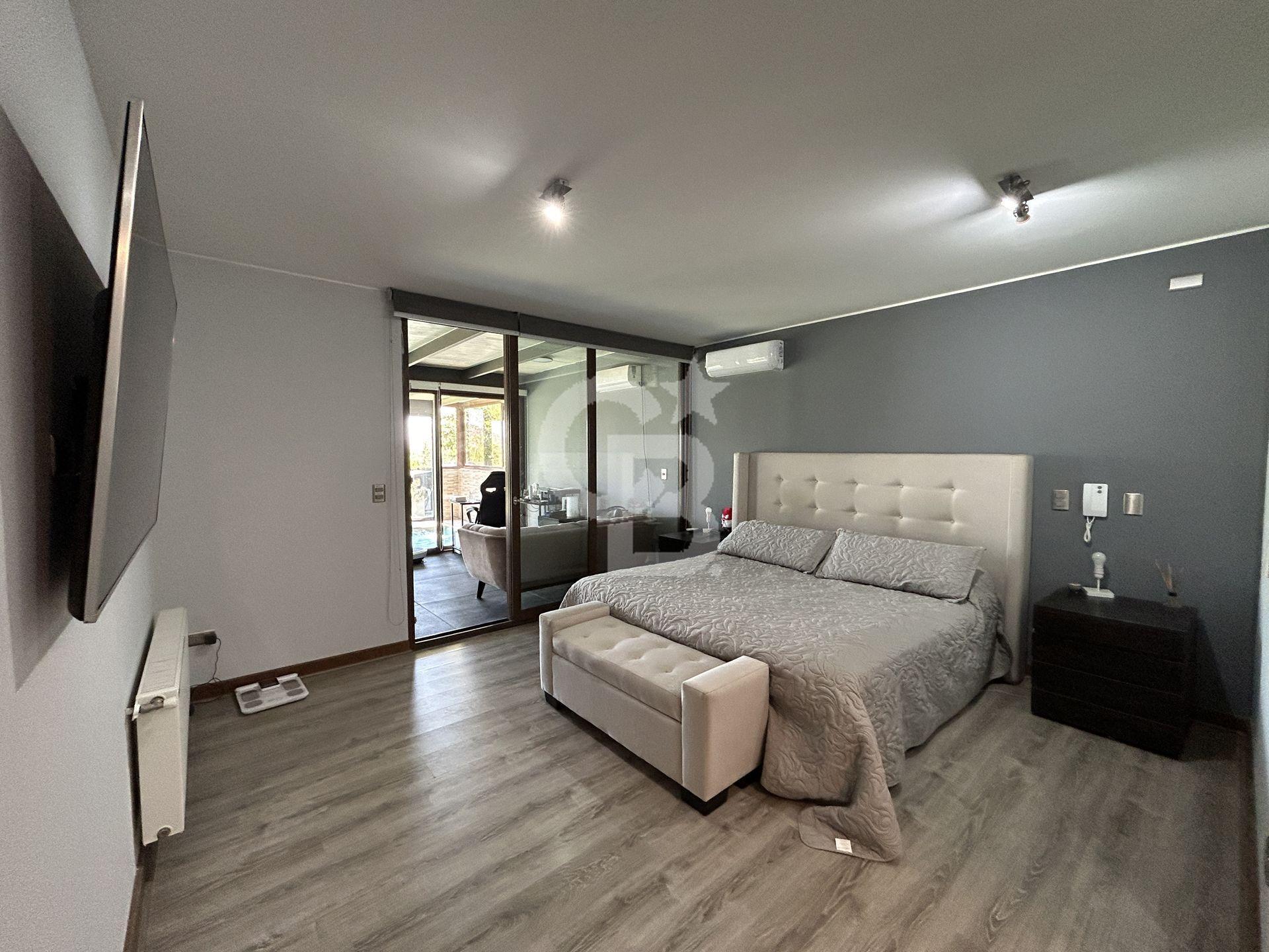 Colina, Chile, 4 Bedrooms Bedrooms, ,4 BathroomsBathrooms,Residential,For Sale,1988006