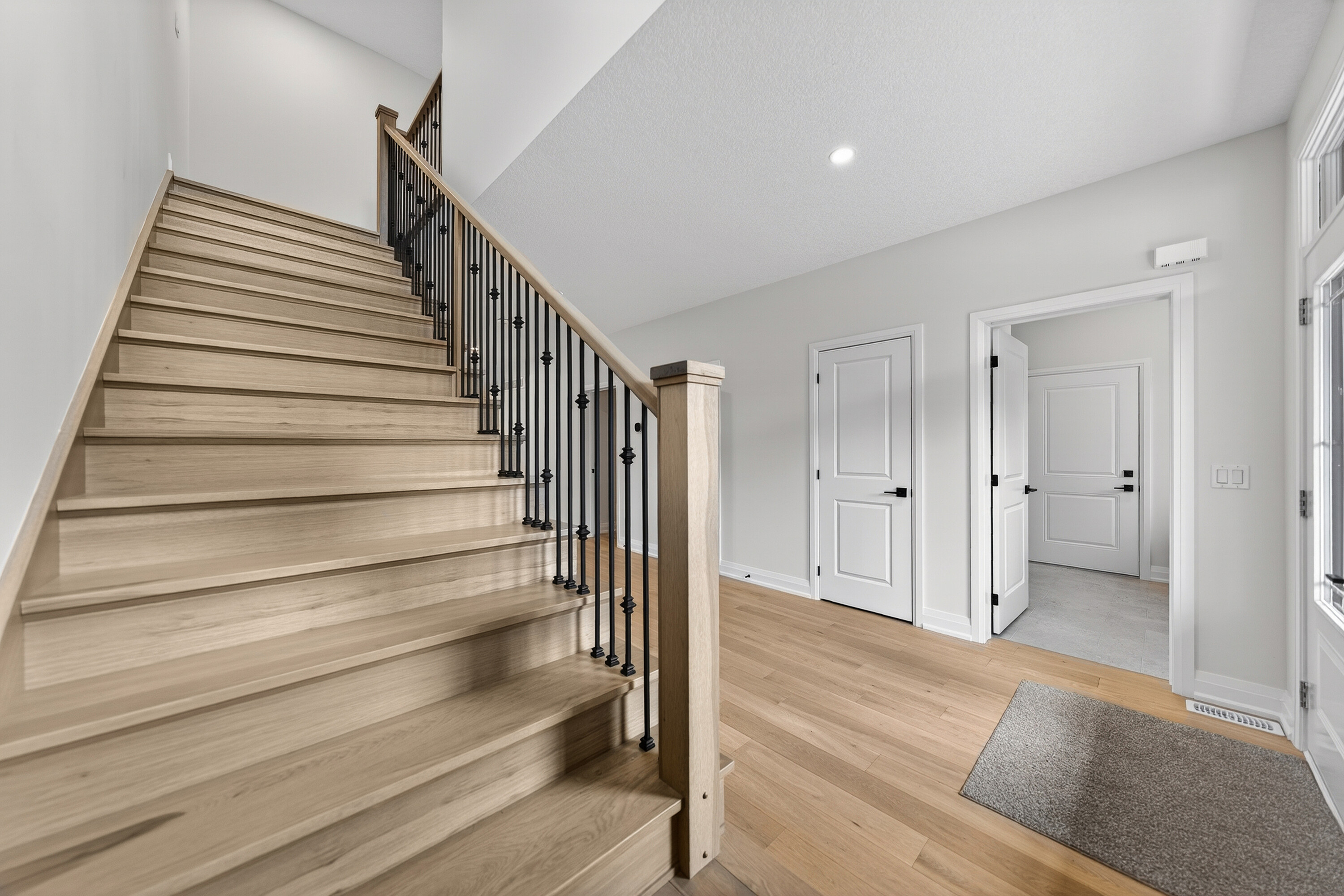  Newly Built Family Home - 物件實景