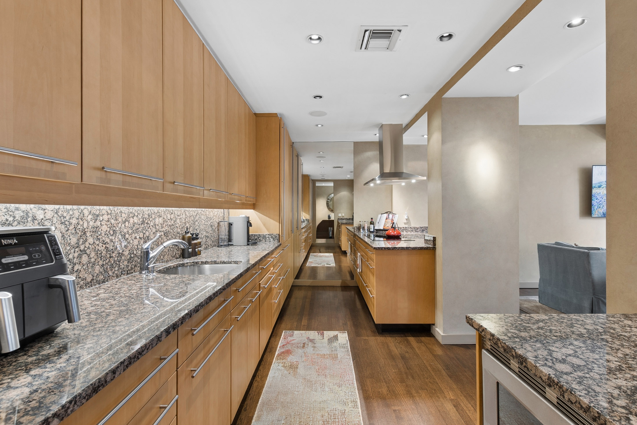  Embrace Midtown Living at Colony House - 物件實景