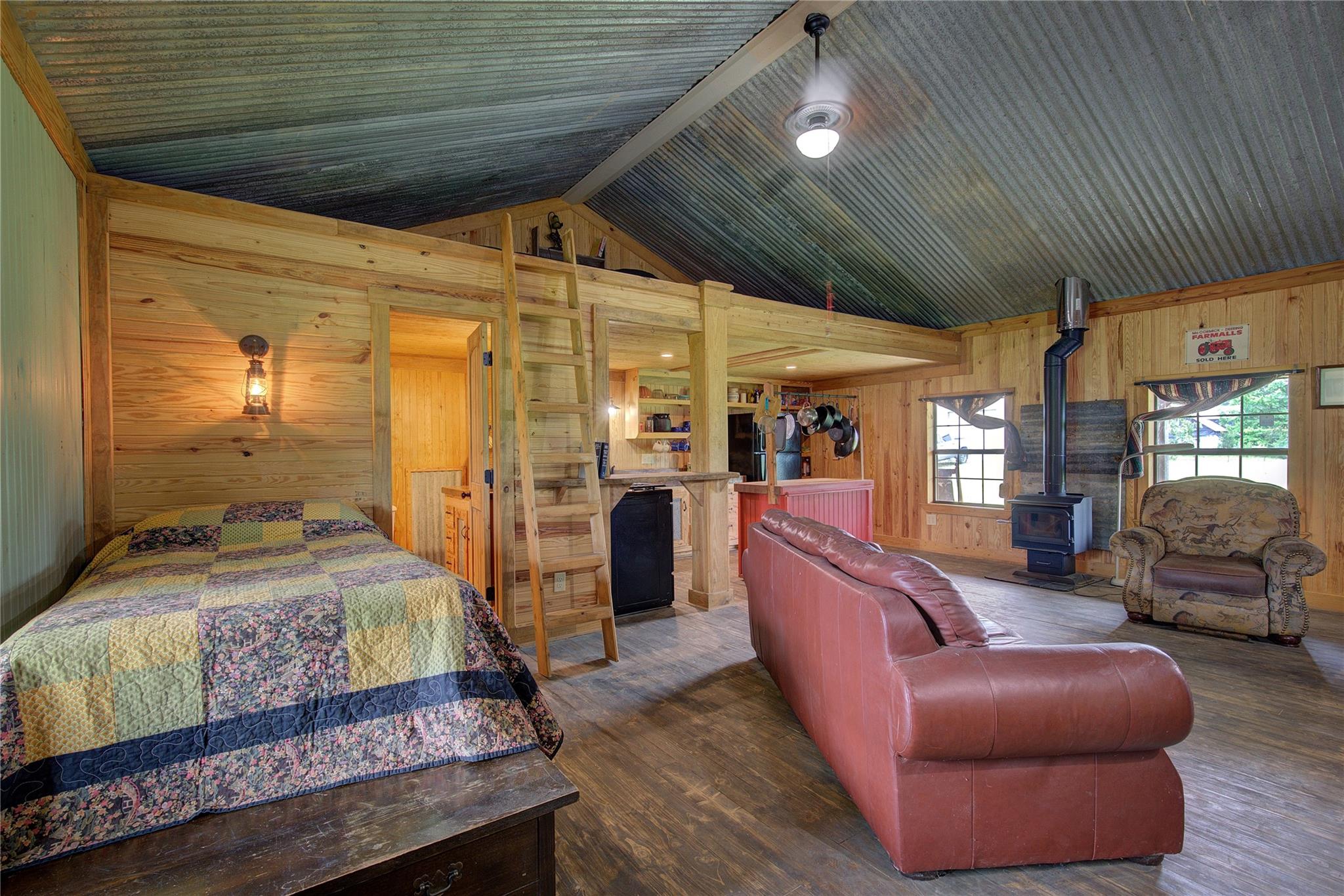 Quitman, Texas, 75783, United States, 1 Bedroom Bedrooms, ,1 BathroomBathrooms,Residential,For Sale,1878412