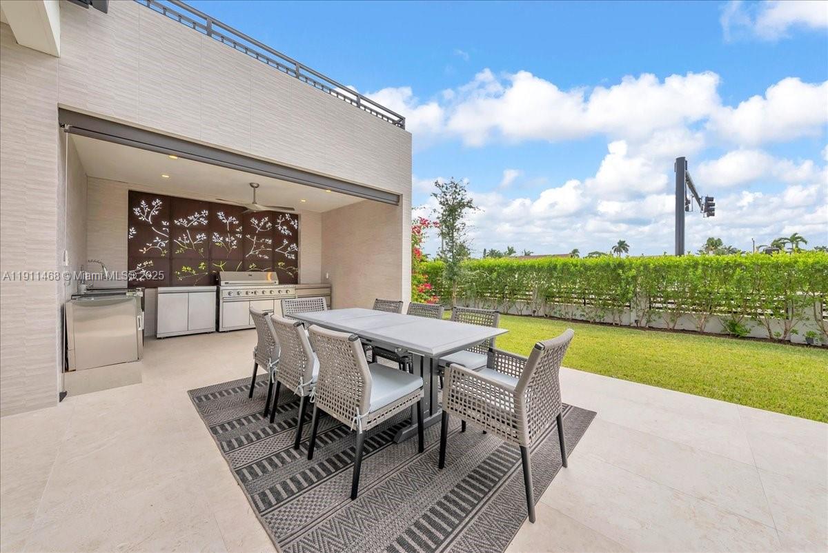 Marco Island, Florida, 34145, United States, 4 Bedrooms Bedrooms, ,5 BathroomsBathrooms,Residential,For Sale,1995875