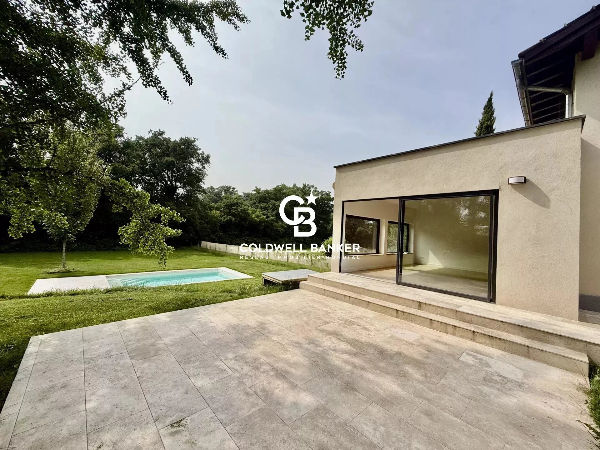 Prévessin-Moëns, Auvergne-Rhône-Alpes, 01280, FR, 4 Bedrooms Bedrooms, ,2 BathroomsBathrooms,Residential,For Sale,1994849