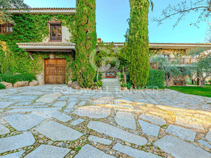 Toledo, Toledo, Los Cigarrales-La Bastida Toledo, Toledo, Castile-La Mancha, ES, 7 Bedrooms Bedrooms, ,7 BathroomsBathrooms,Residential,For Sale,Toledo, Toledo, Los Cigarrales-La Bastida Toledo, ,1619928