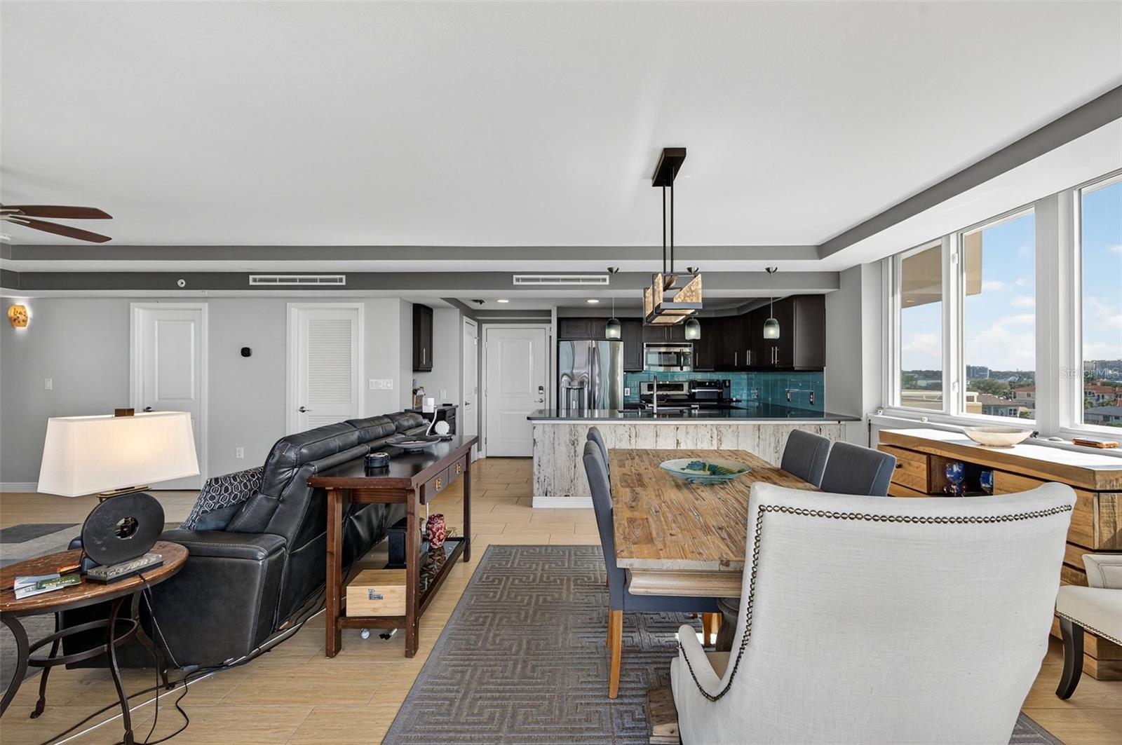 CLEARWATER BEACH, Florida, 33767, United States, 2 Bedrooms Bedrooms, ,2 BathroomsBathrooms,Residential,For Sale,1998949