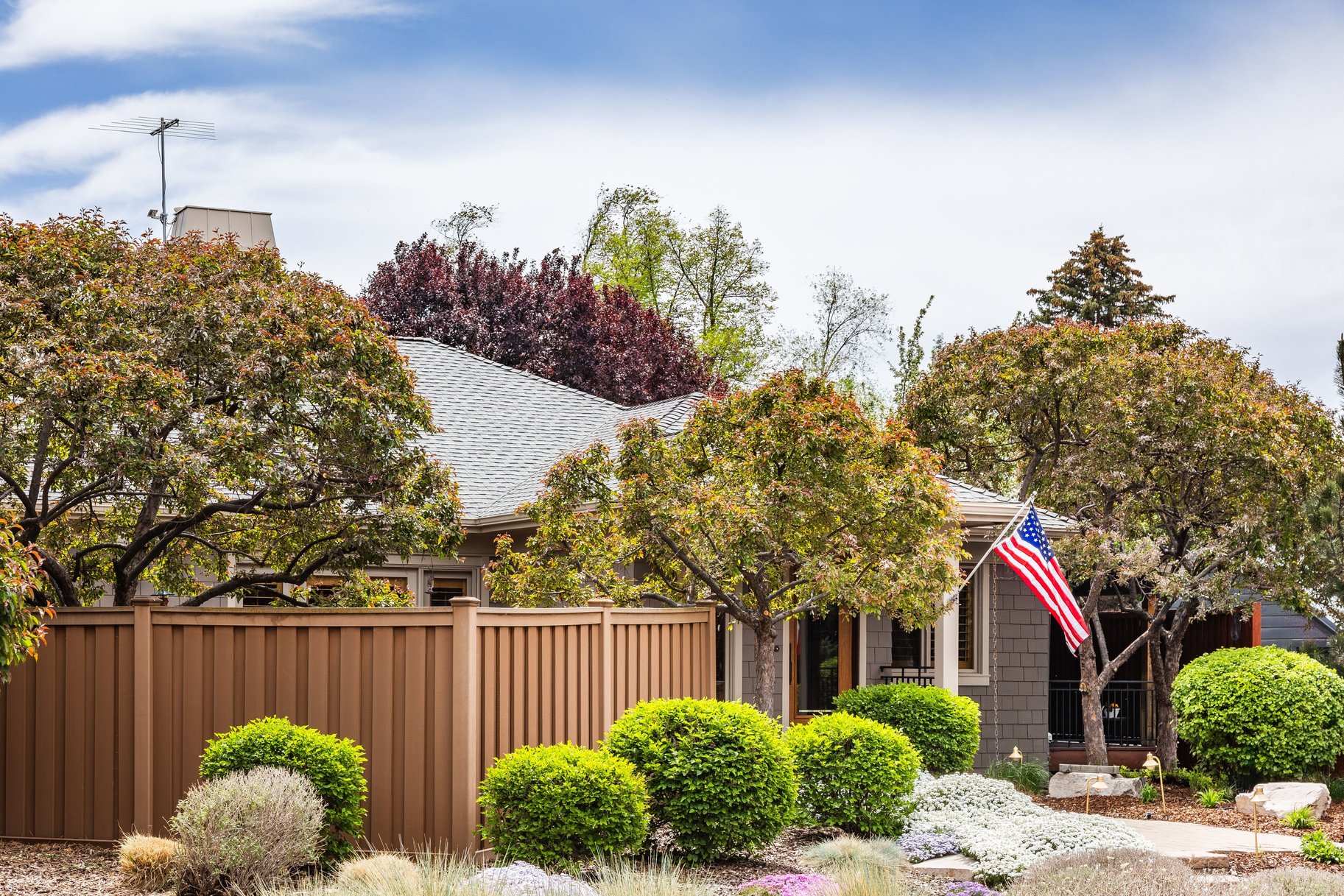  Exquisite Craftsman Jewel Box in the Heart of Millcreek - 物件實景