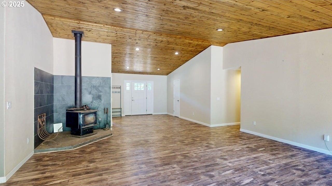 Gold Beach, Oregon, 97444, United States, 4 Bedrooms Bedrooms, ,3 BathroomsBathrooms,Residential,For Sale,1978600