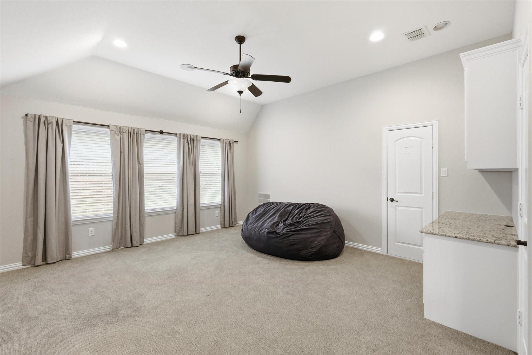 Trophy Club, Texas, 76262, United States, 4 Bedrooms Bedrooms, ,4 BathroomsBathrooms,Residential,For Sale,2002988