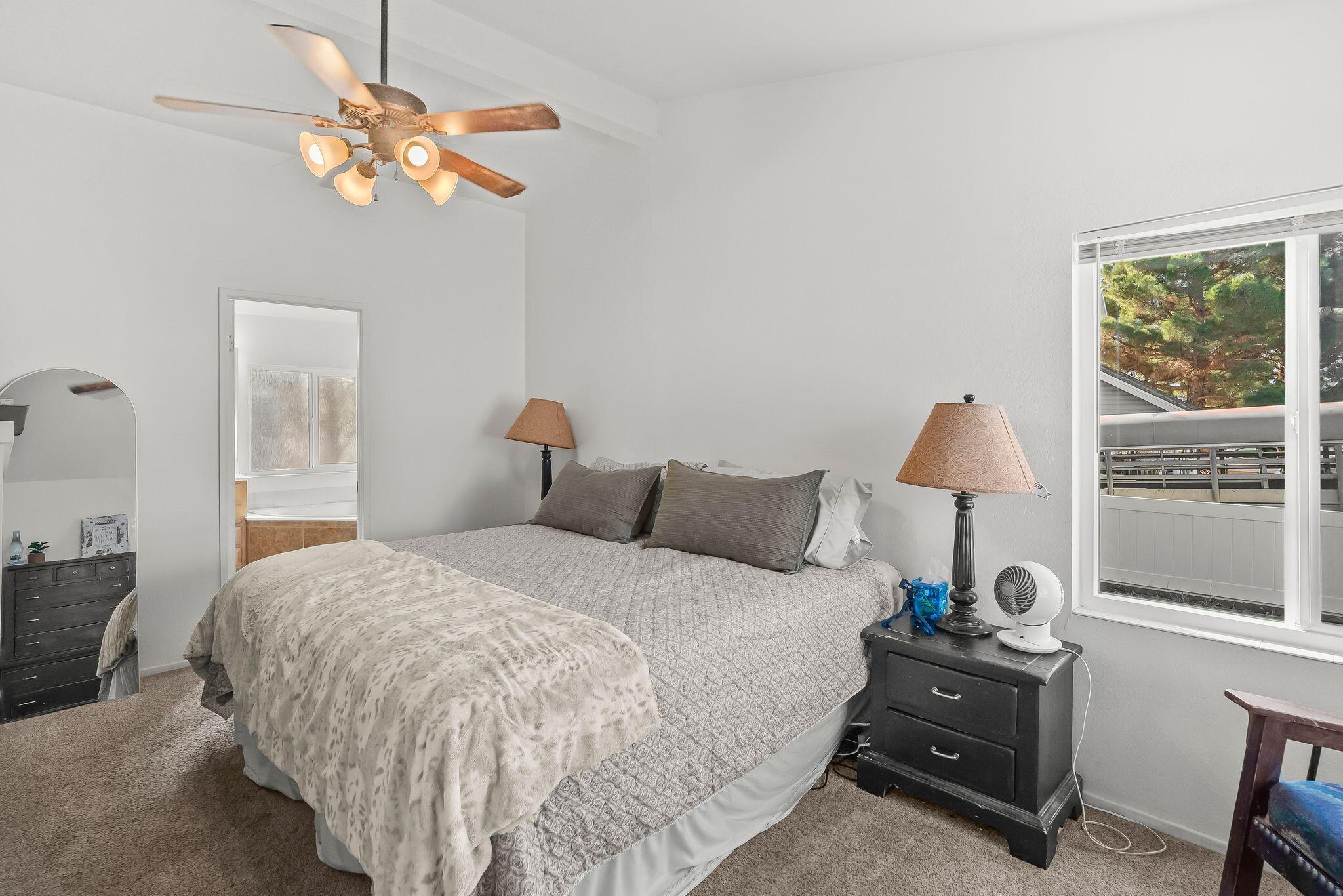 St George, Utah, 84770, United States, 6 Bedrooms Bedrooms, ,3 BathroomsBathrooms,Residential,For Sale,2005357