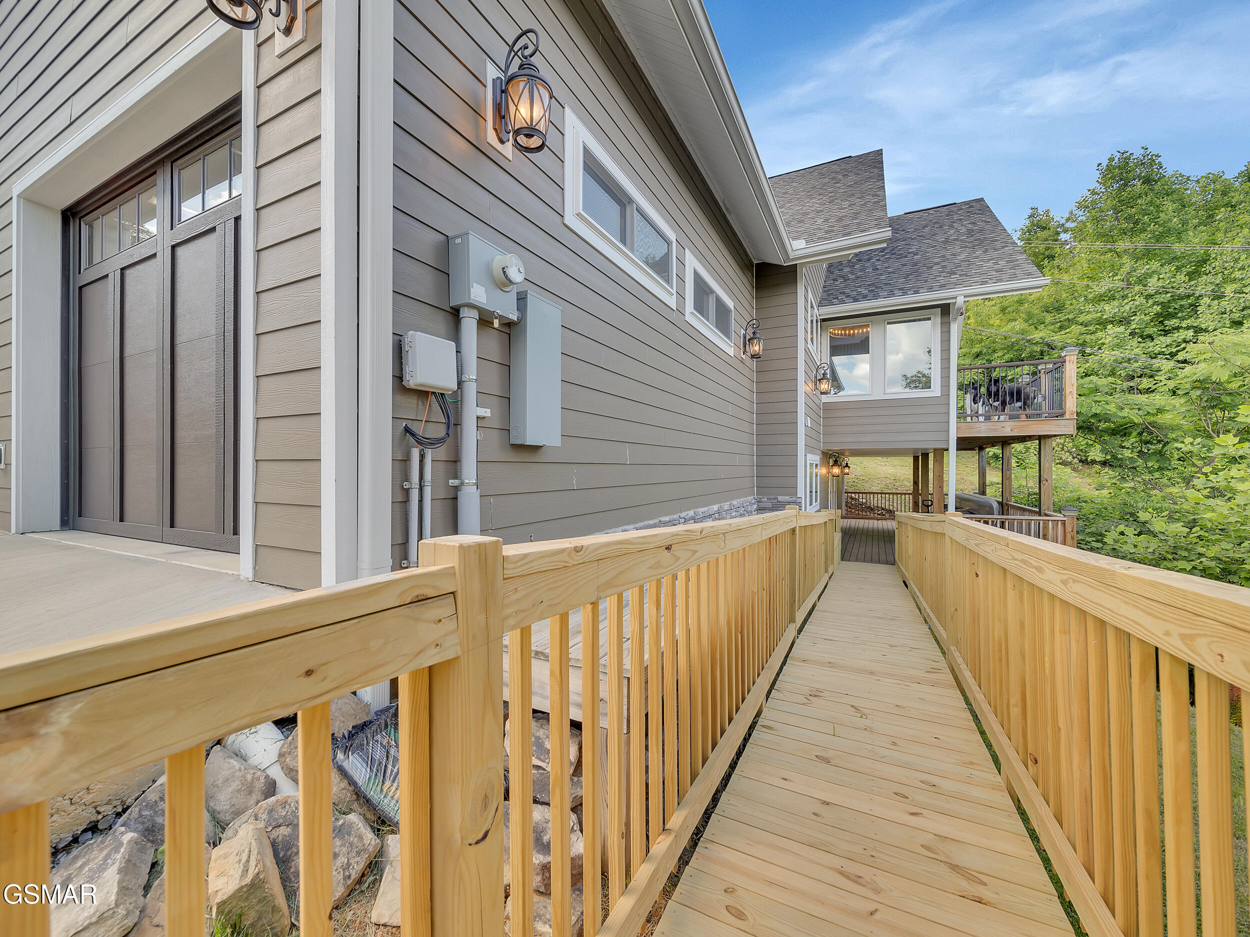 Gatlinburg, Tennessee, 37738, United States, 3 Bedrooms Bedrooms, ,4 BathroomsBathrooms,Residential,For Sale,1828723