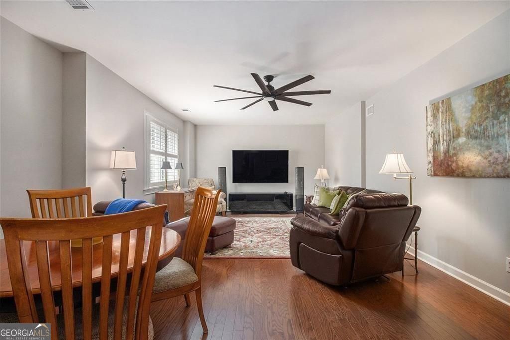 Cumming, Georgia, 30041, United States, 4 Bedrooms Bedrooms, ,4 BathroomsBathrooms,Residential,For Sale,1929935