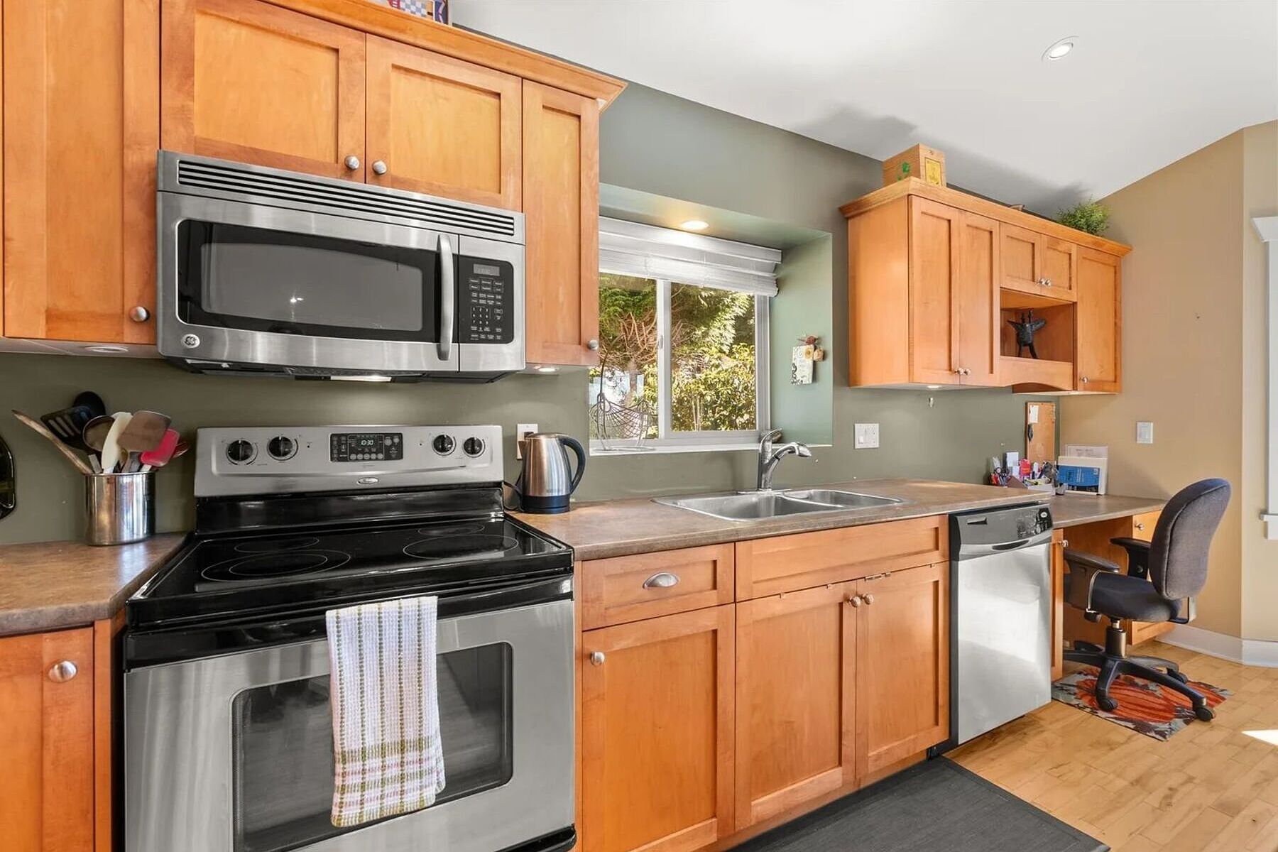  Madeira Park, Sunshine Coast - 物件實景