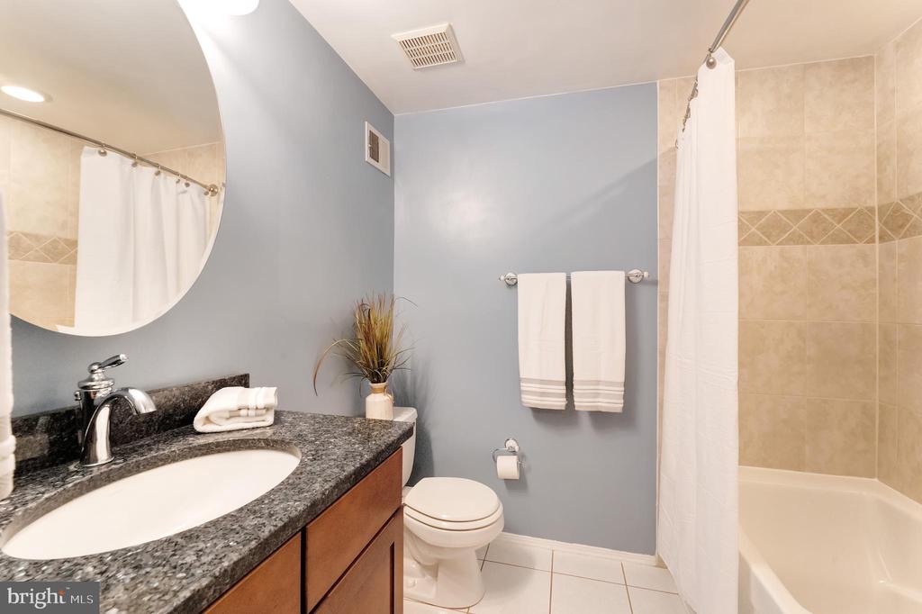 Reston, Virginia, 20194, United States, 3 Bedrooms Bedrooms, ,4 BathroomsBathrooms,Residential,For Sale,1942632