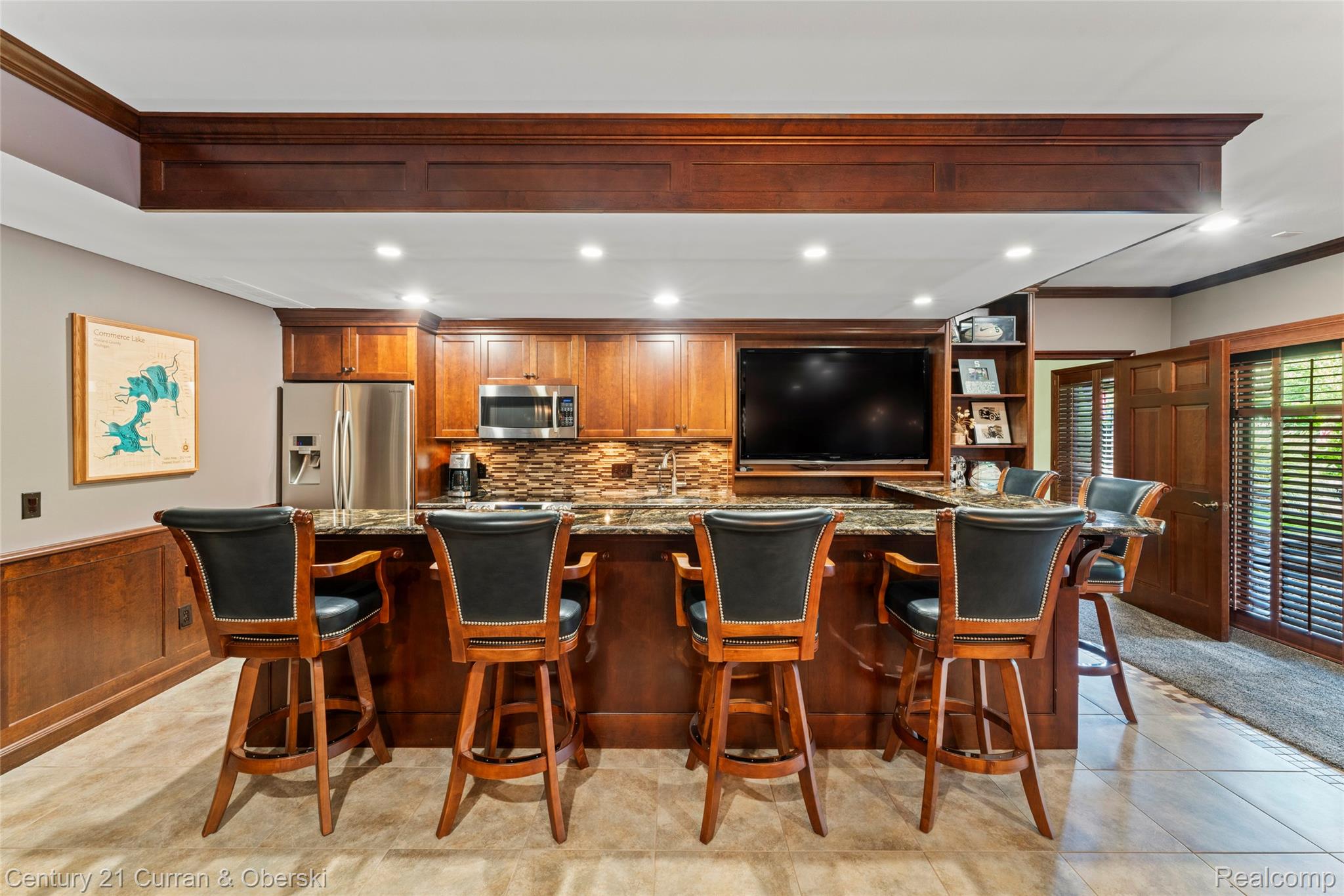 Commerce Charter Township, Michigan, 48382, United States, 4 Bedrooms Bedrooms, ,5 BathroomsBathrooms,Residential,For Sale,1974674