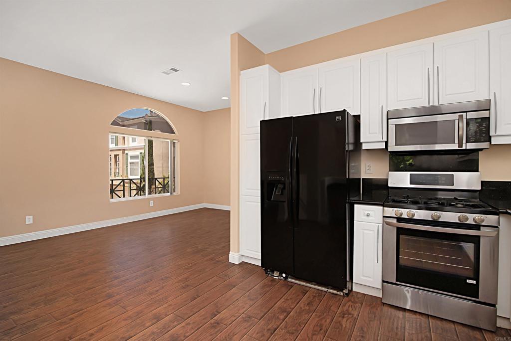 San Diego, California, 92130, United States, 4 Bedrooms Bedrooms, ,4 BathroomsBathrooms,Residential,For Sale,1885282