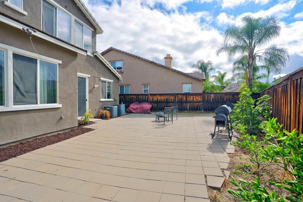 Hemet, California, 92545, United States, 5 Bedrooms Bedrooms, ,3 BathroomsBathrooms,Residential,For Sale,1969134