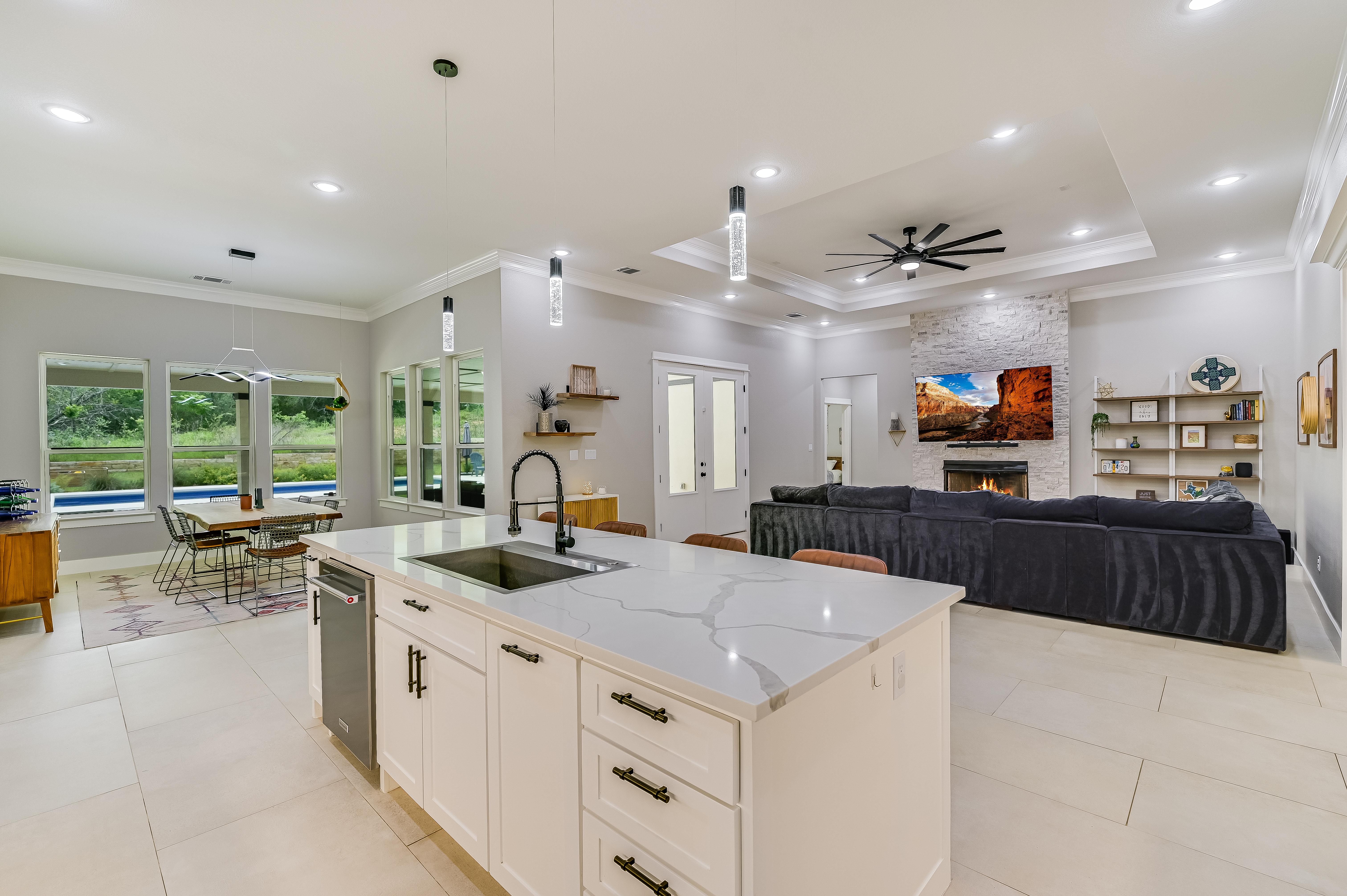 Contemporary Classic in Jacobs Landing - 物件實景