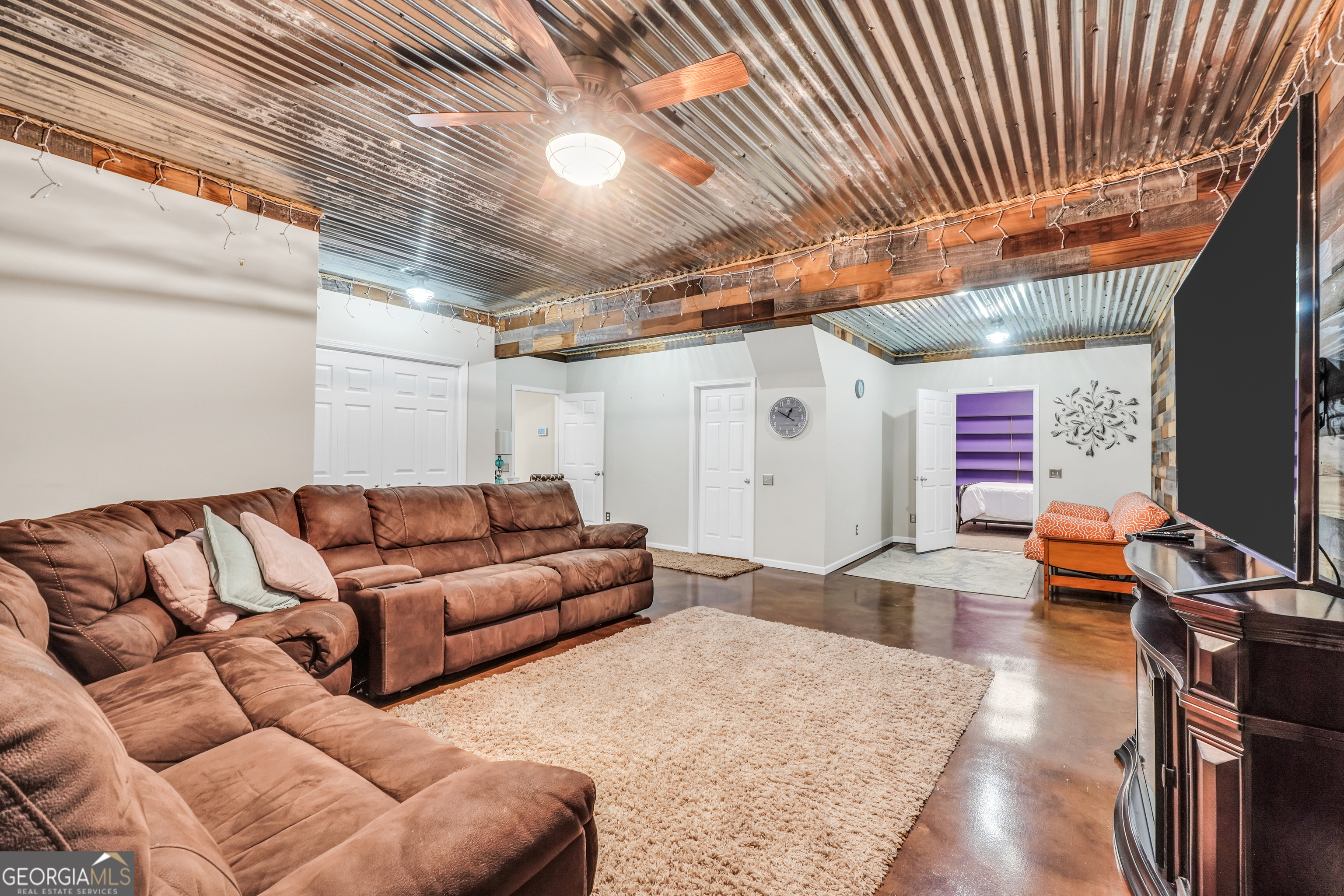 Jenkinsburg, Georgia, 30234, United States, 5 Bedrooms Bedrooms, ,4 BathroomsBathrooms,Residential,For Sale,1928448