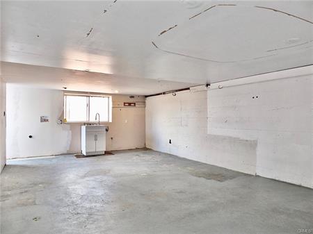 Lomita, California, 90717, United States, 3 Bedrooms Bedrooms, ,2 BathroomsBathrooms,Residential,For Sale,1936007