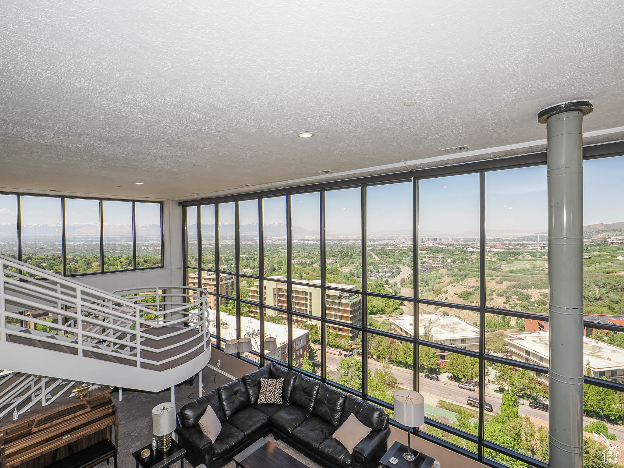 Salt Lake City, Utah, 84108, United States, 2 Bedrooms Bedrooms, ,1 BathroomBathrooms,Residential,For Sale,1805689