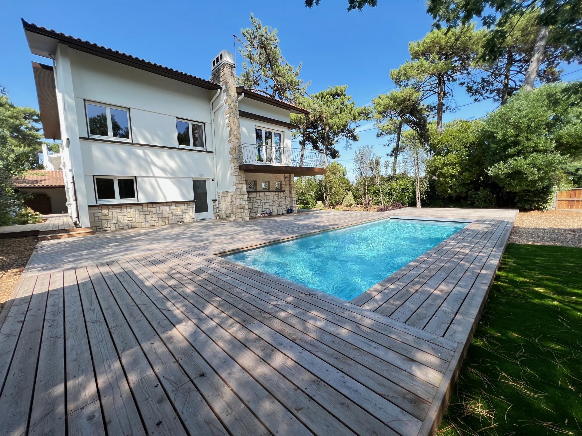 Lège-Cap-Ferret, New Aquitaine, 33950, FR, 5 Bedrooms Bedrooms, ,4 BathroomsBathrooms,Residential,For Sale,1323539